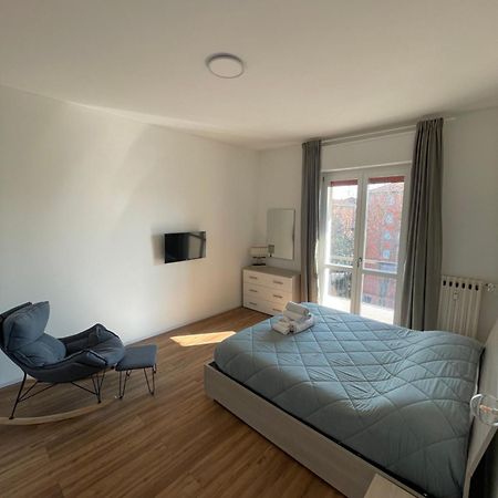 Soleo Guesthouse Monza Ngoại thất bức ảnh
