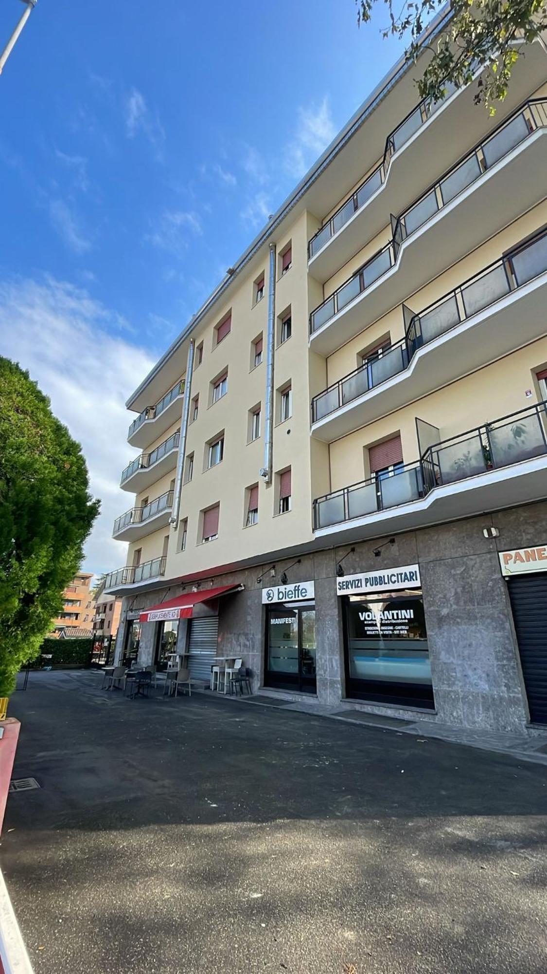 Soleo Guesthouse Monza Ngoại thất bức ảnh