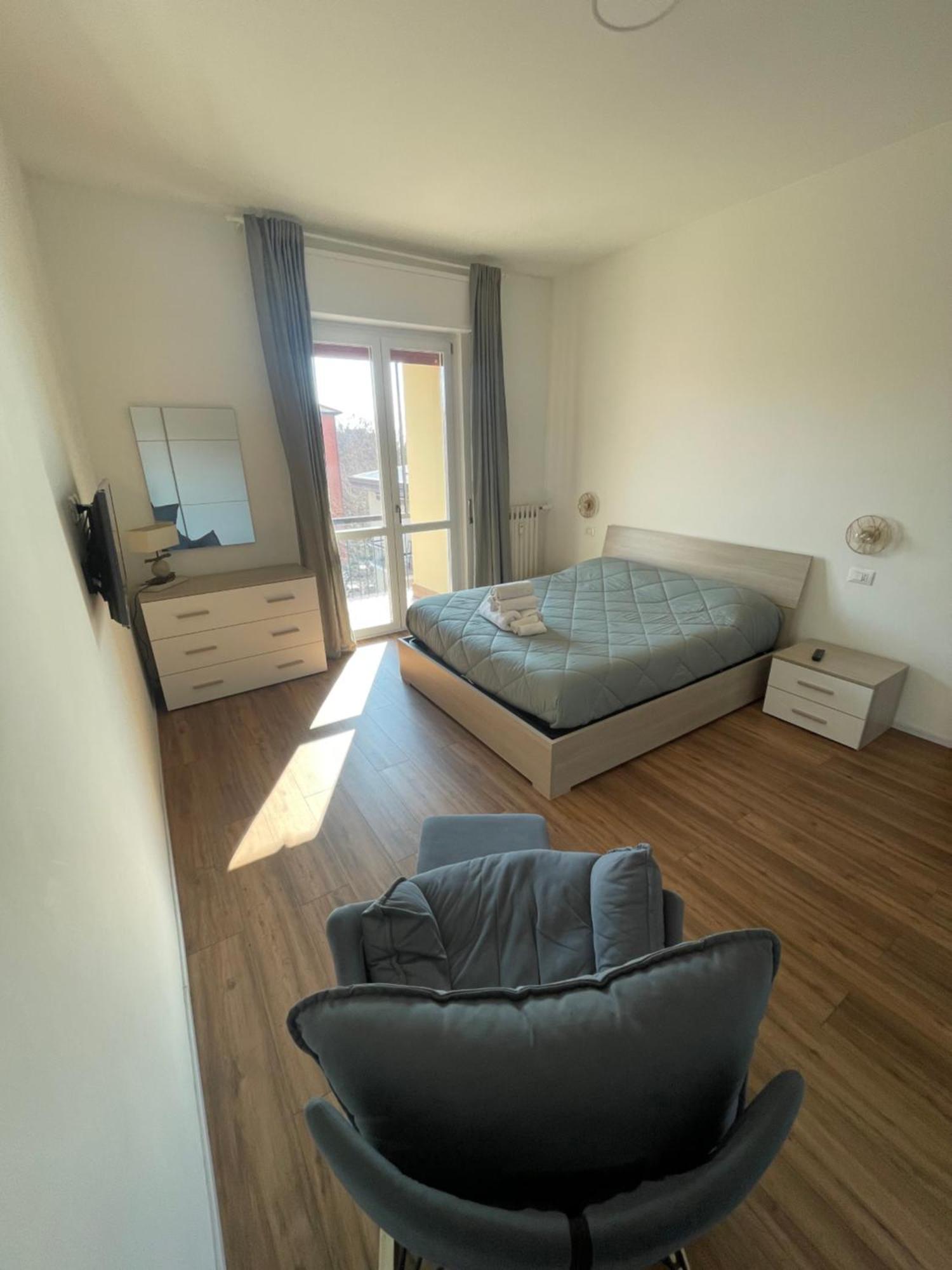 Soleo Guesthouse Monza Ngoại thất bức ảnh